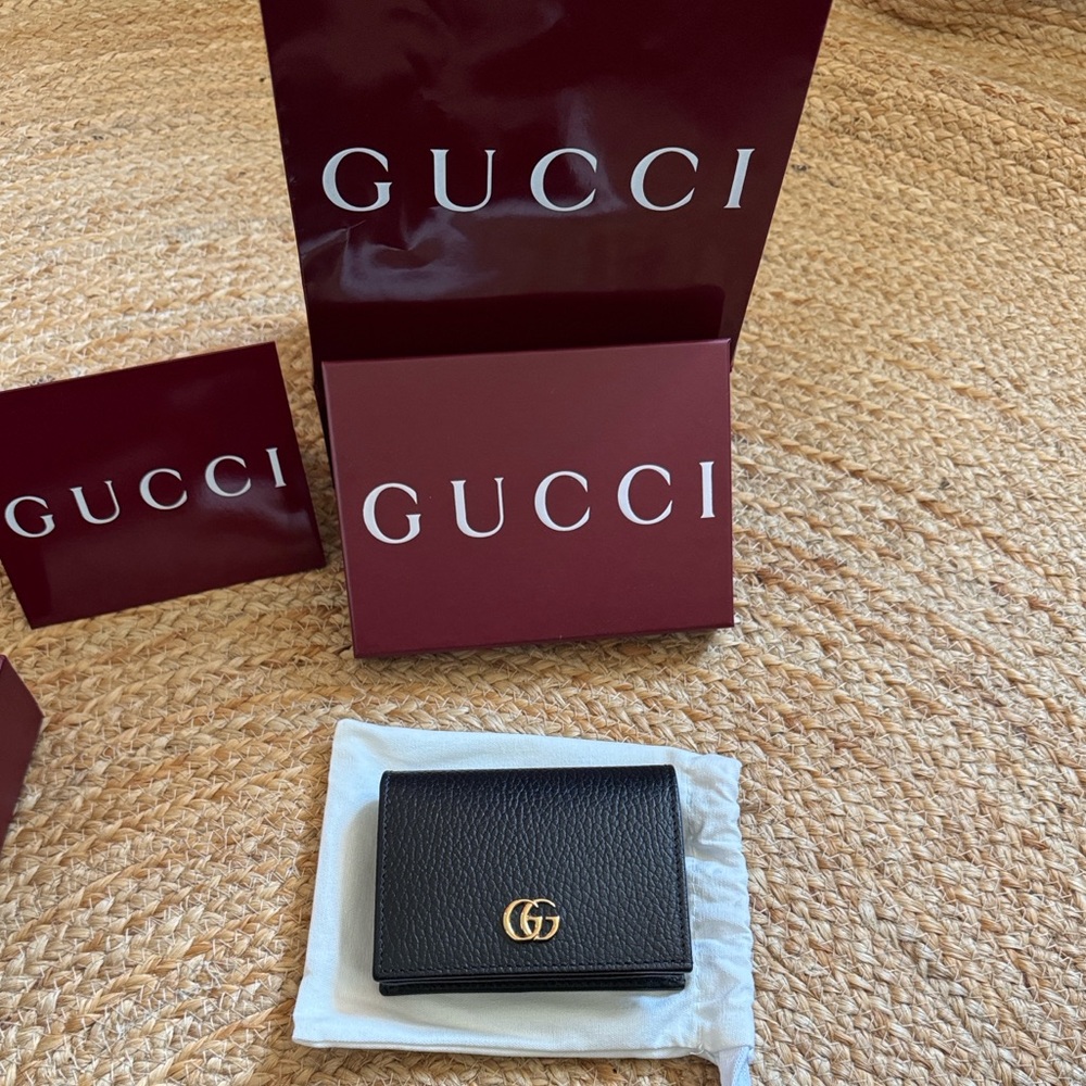 Gucci Black Leather Card Holder with Gold Logo